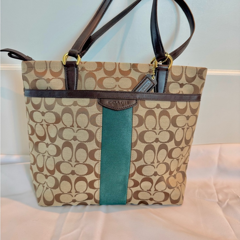 Coach Brown and Green Signature Purse. Barely used!